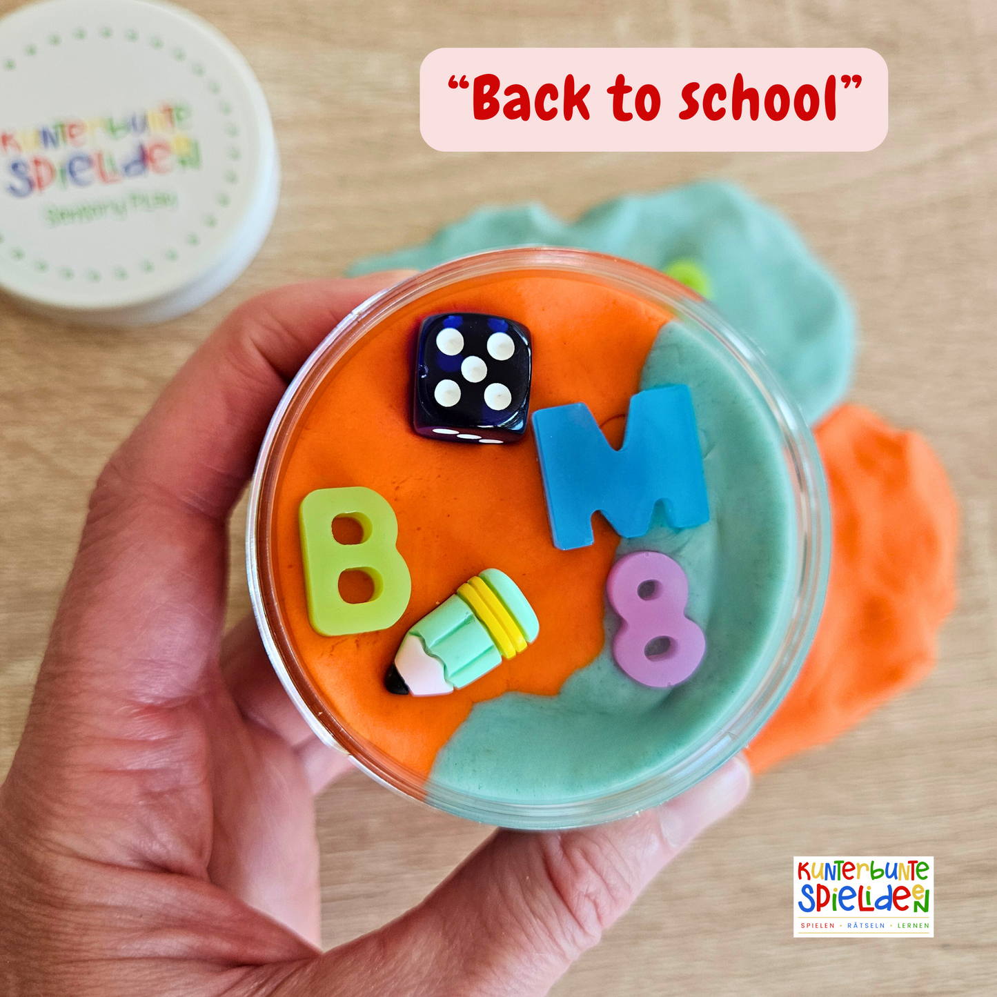 Kleines Geschenk für Kinder ab 3 Jahre ab 4 Jahre Knete mit Themen Meerjungfrau, Weltall, Dino, Schule, Vorschule, Einschulung. handgemachte Kinderknete mit losen Teilen als Geschenk für Weihnachten Adventskalender und Geburtstag und Kindertag