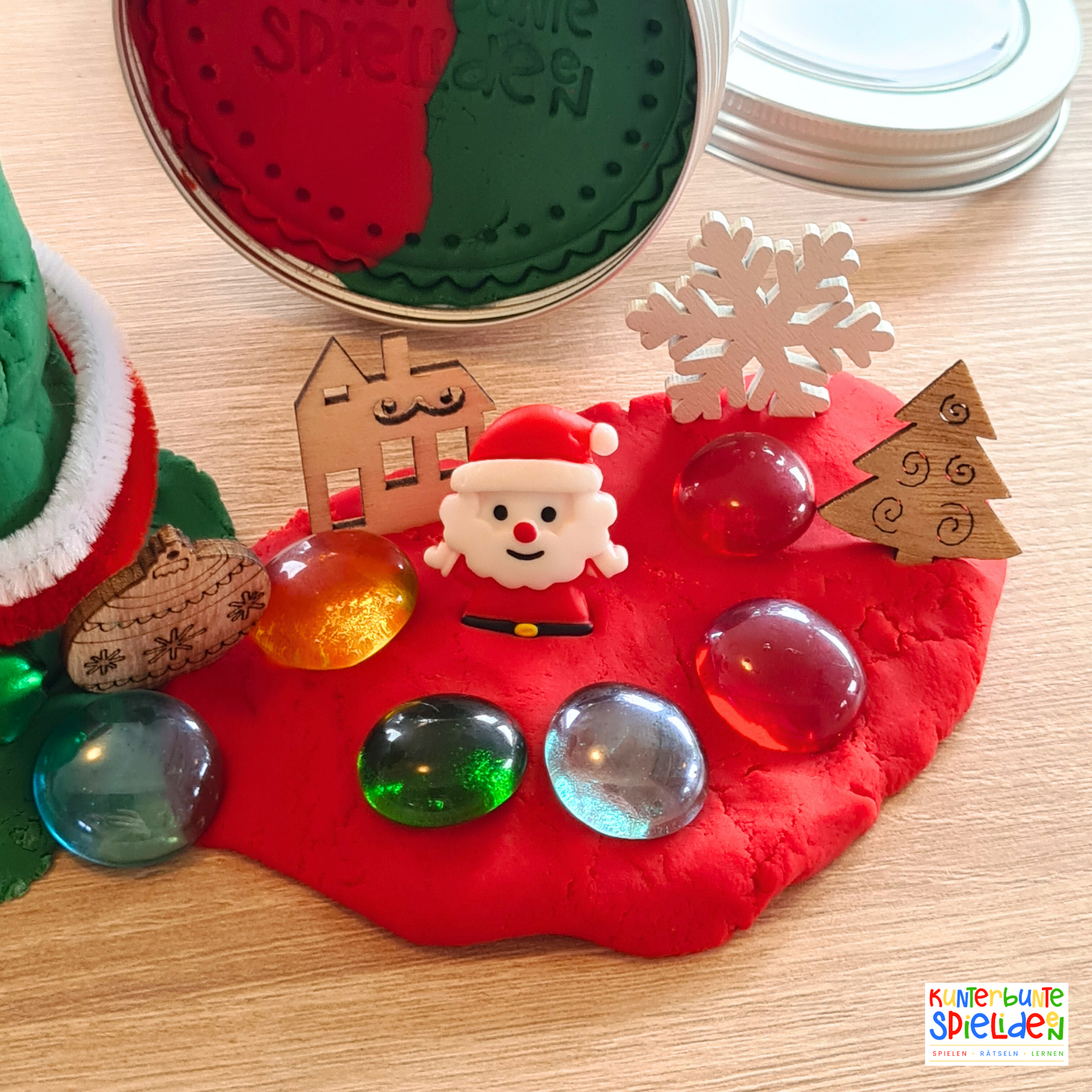 Weihnachten beschäftigung  Weihnachten  vegane Knete Geschenkset  Sensory Play Weihnachten  sensory Play  Sensorisches Spielzeug für Kleinkinder  Knetgläser vegane Knete handgemcht  Knetdosen  Kleines Geschenk Knetgläser  Kleines Geschenk