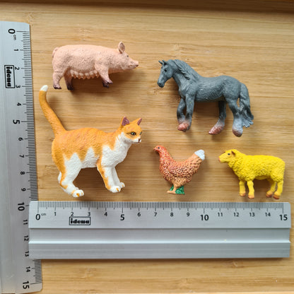 Karten von  Tierkindern und Tiermamas Zuordnungsspiel Montessori Matching Gama Tiere mit Tierfiguren