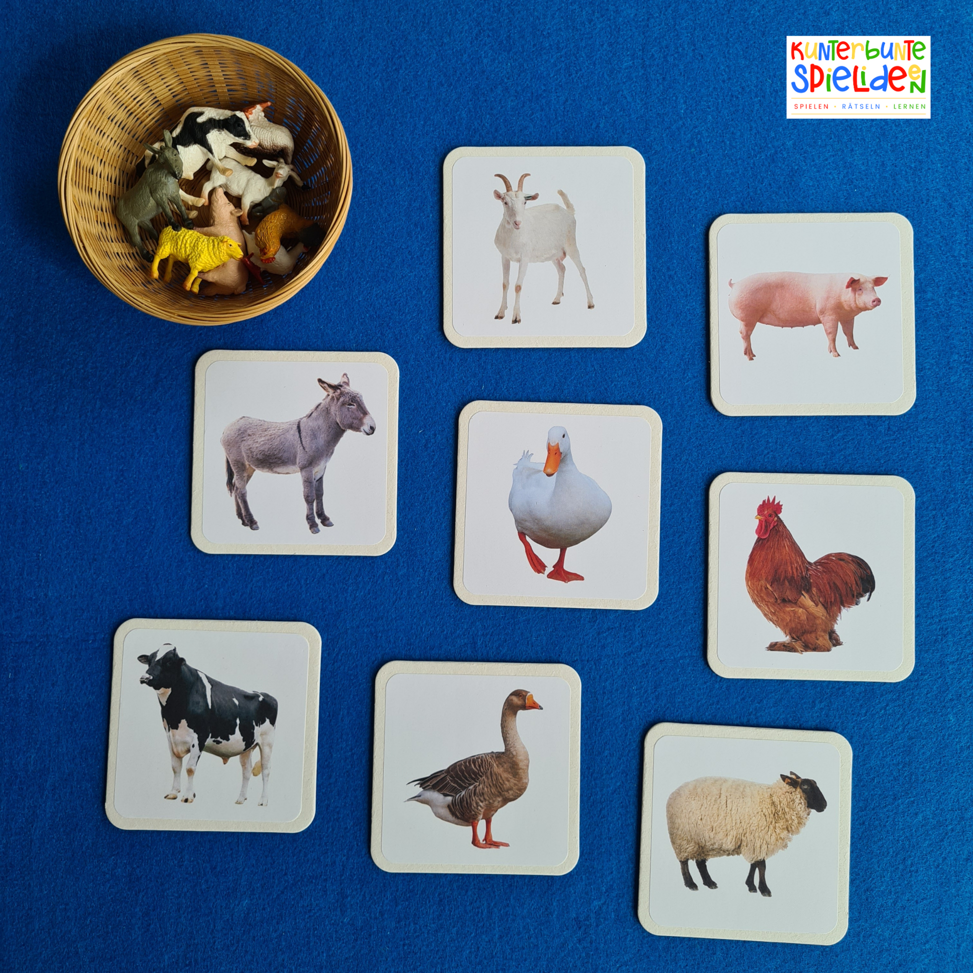 Zuordnungsspiel Bauernhoftiere Bauernhof Welche Tiere leben auf einem Bauernhof Geschenk Kleinkinder Montessori Spiel Tiere zuordnen Bauernhof Nutztiere kennenlernen Geschenk Tierfiguren Bauernhof Waldorf Geschenk Tierkarten Karten mit Tieren