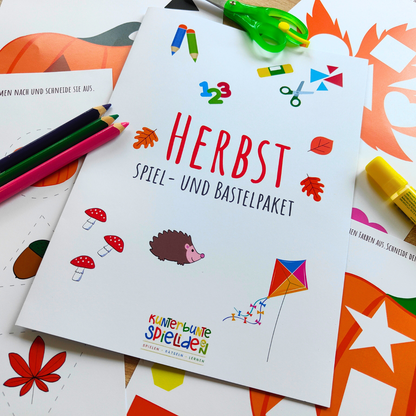  "Ein buntes Lernblatt für Kleinkinder mit verschiedenen Herbstmotiven wie Kürbis, Eichhörnchen und gestrichelten Linien zum Ausschneiden. Gedruckt auf stabilem Papier und mit spielerischen Übungen zum Zählen, Formen erkennen und Ausmalen. Ideal für die Förderung von Feinmotorik und kognitiven Fähigkeiten.