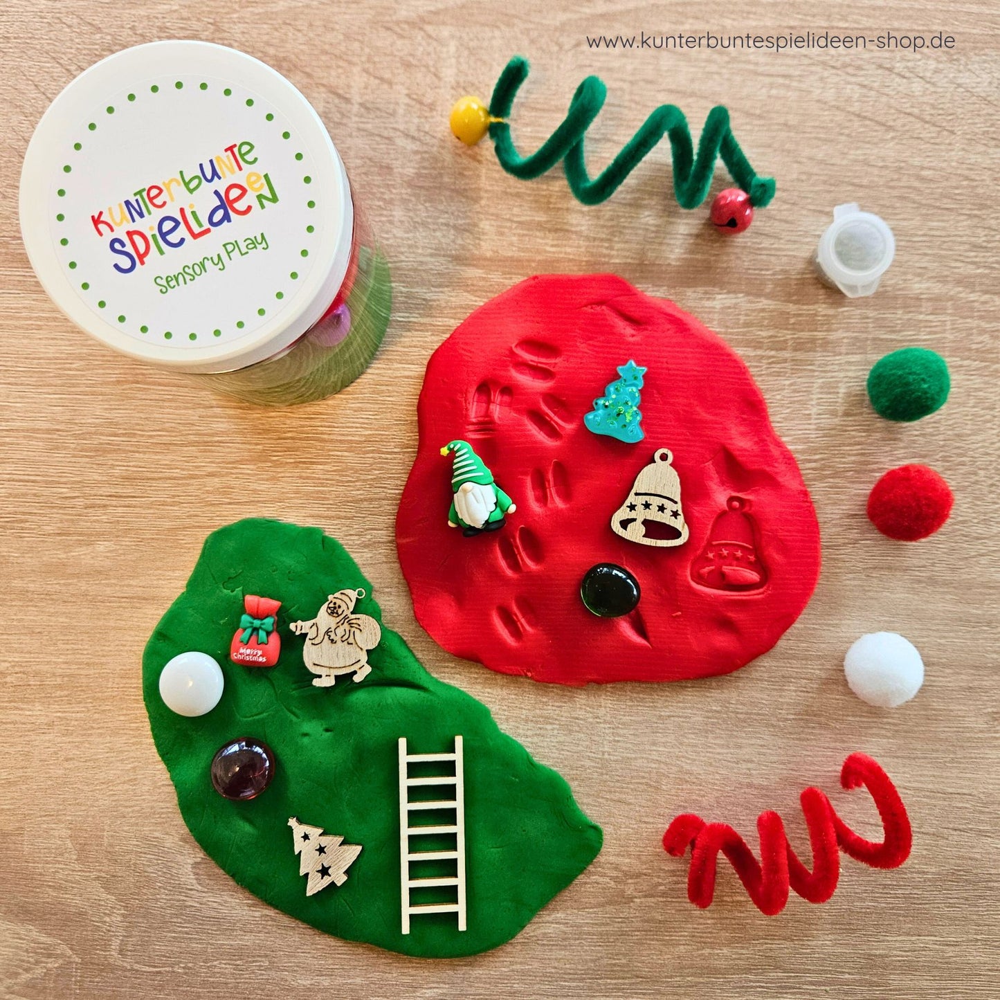 Offenes Knetset im Glas mit 180 g Softknete (Rot/Grün) und 17 Teilen; ruhige Beschäftigung in der Wichtelzeit, Wichtelzeit ohne Zucker Geschenk.