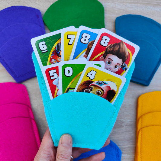 Geschenk Kleinkinder Kartenhalter aus Filz Spielhilfe Kartenspielen