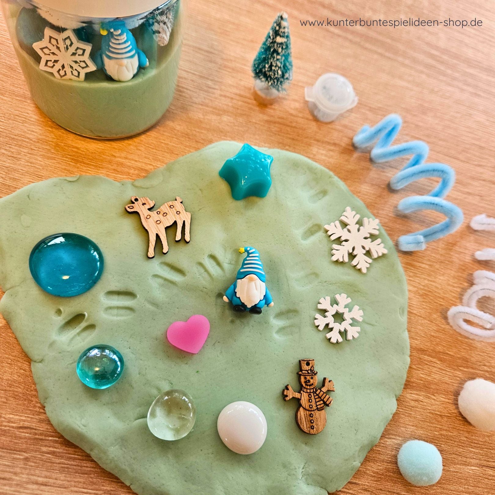 Kreatives Knetset im Glas für die Winterzeit – Adventskalender-Füllung, Geschenk Wichtel Einzug Kindergarten, sensorisches Spiel, stärkt Konzentration.